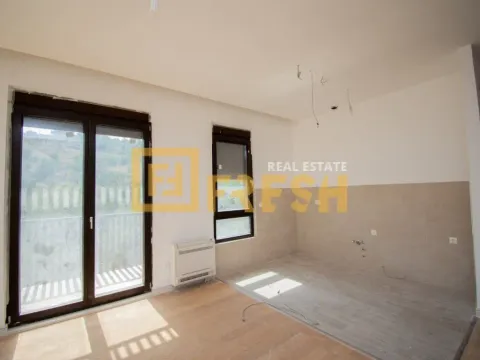 Prodaja, četvorosoban stan, 151m², Gornja Gorica, Podgorica - image 8