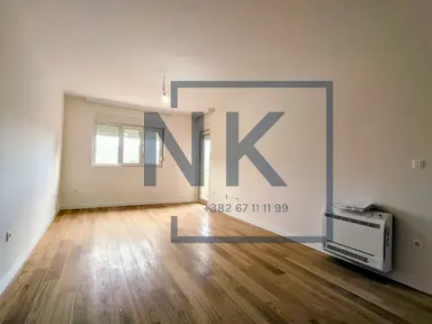 Izdavanje, dvosoban stan, 72m², Central Point, Podgorica - image 3