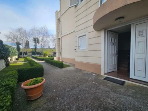 Izdavanje, kuća, 778m², Zabjelo, Podgorica - image 5