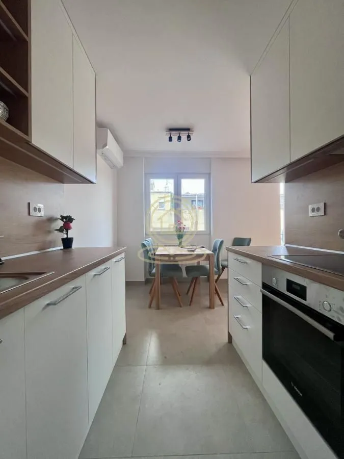 Rent, two bedroom apartment, 60m², Stari Grad, Beograd