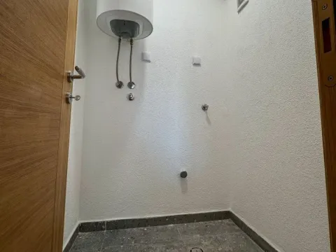 Sale, two bedroom apartment, 76m², Gornja Gorica, Podgorica - image 9