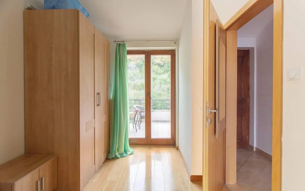 Prodaja, dvosoban stan, 72m², Kamenari, Herceg Novi