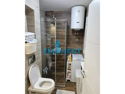 Rent, three bedroom apartment, 56m², Zemun Gornji Grad, Zemun Sve Podlokacije - image 5