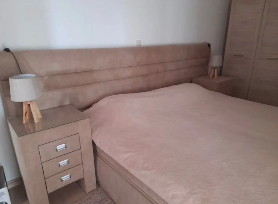 Izdavanje, dvosoban stan, 75m², Babin Do, Budva