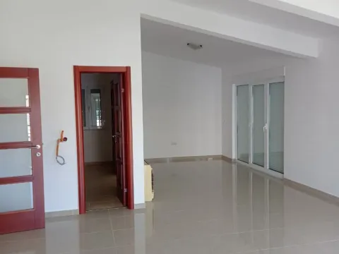 Prodaja, kuća, 300m², Bijelo Polje, Crna Gora - image 6