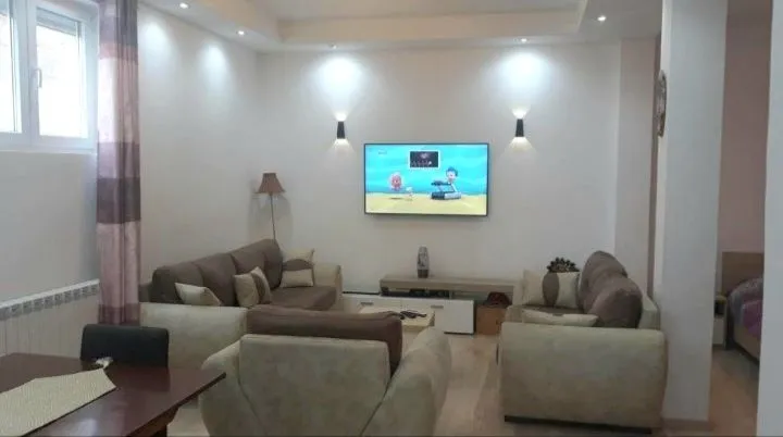 Rent, one bedroom apartment, 80m², Škaljari, Kotor