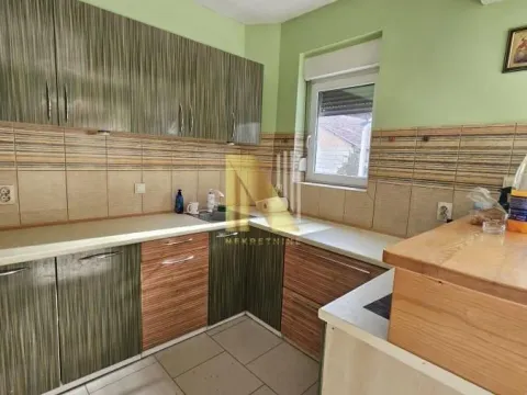 Izdavanje, poslovni prostor, 100m², Rotkvarija, Novi Sad Sve Podlokacije - image 12