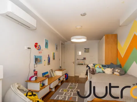 Sale, three bedroom apartment, 122m², Podgorica, Crna Gora - image 15