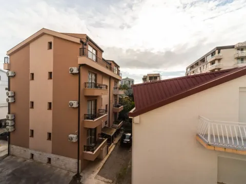 Prodaja, jednosoban stan, 57m², Budva, Crna Gora - image 9