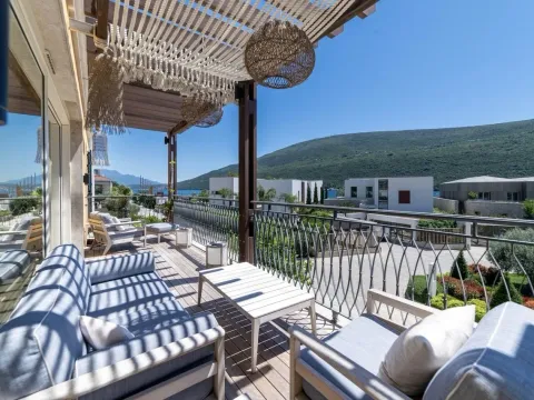 Prodaja, četvorosoban stan, 188m², Kumbor, Herceg Novi - image 17