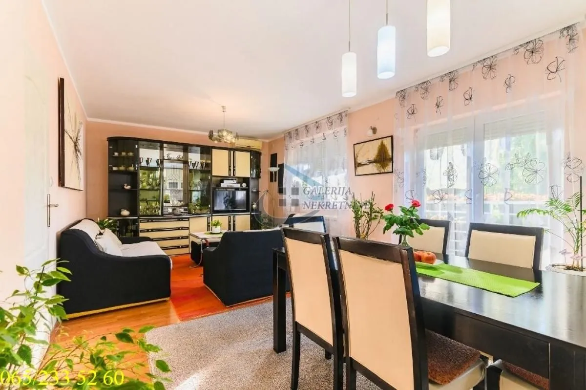 Sale, house, 247m², Palilula Sve Podlokacije, Beograd