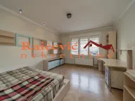 Prodaja, trosoban stan, 72m², Zeleni Venac, Beograd - image 1