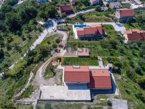 Prodaja, kuća, 300m², Herceg Novi, Crna Gora - image 8