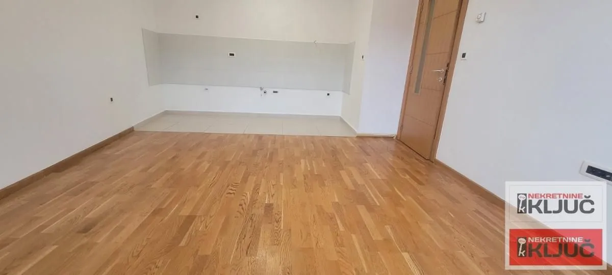 Sale, three bedroom apartment, 64m², Petrovaradin, Novi Sad