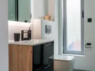 Izdavanje, kuća, 330m², Kavač, Kotor - image 9