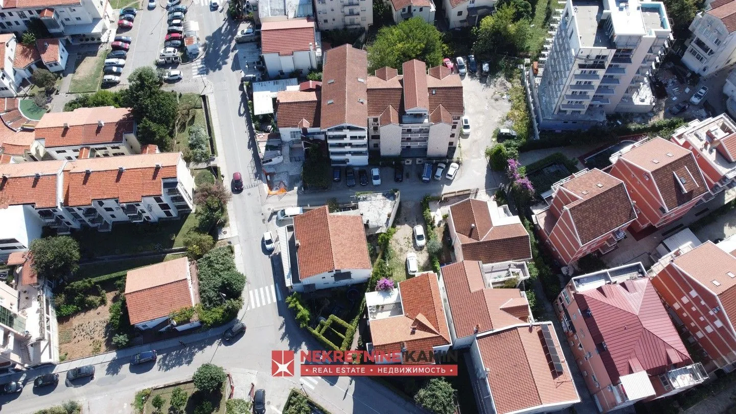 Sale, house, 316m², Golubovina, Budva