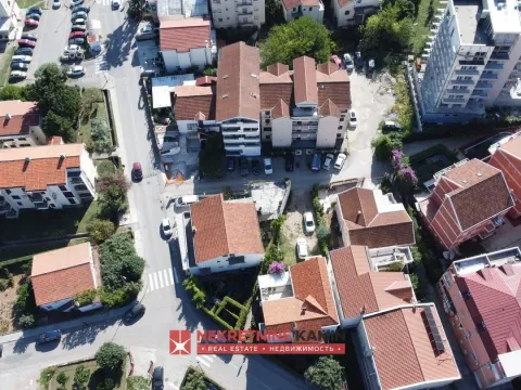 Sale, house, 316m², Golubovina, Budva - image 2