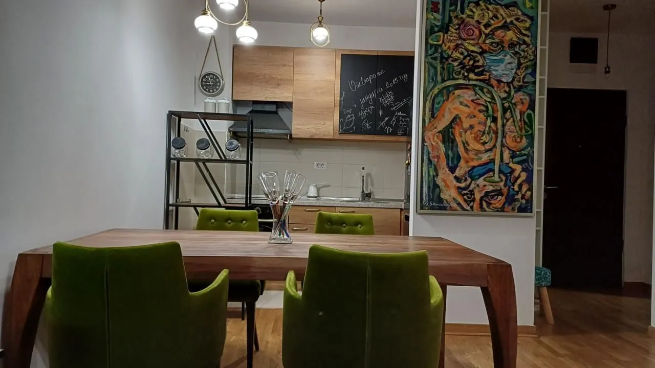 Izdavanje, jednosoban stan, 52m², City Kvart, Podgorica