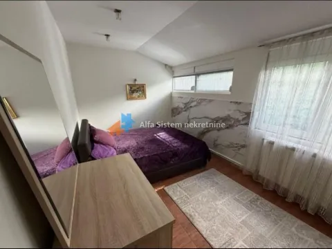 Izdavanje, stan, 170m², Savski Venac, Beograd - image 14