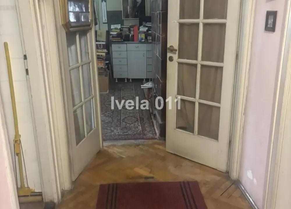 Prodaja, trosoban stan, 94m², Stari Grad, Beograd
