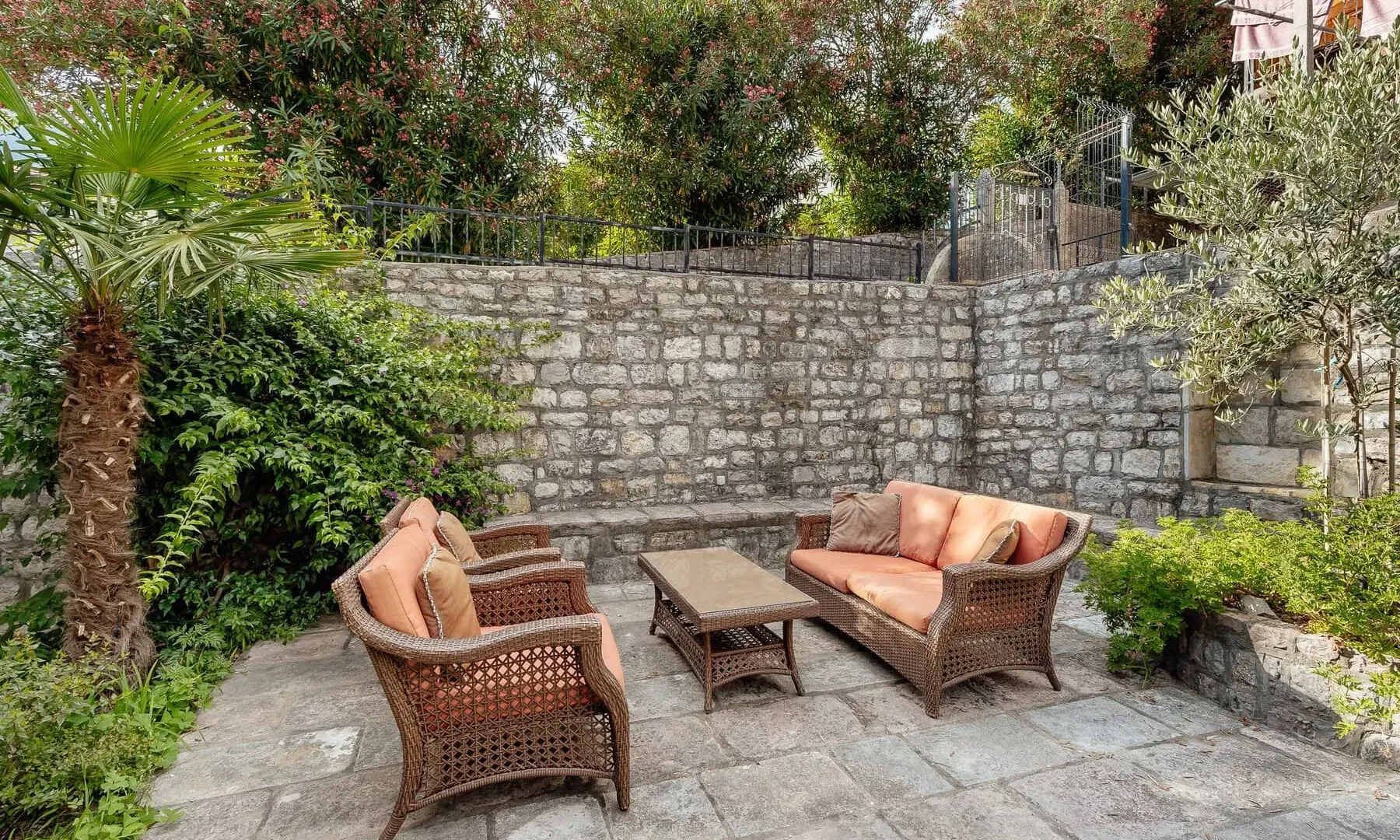 Prodaja, kuća, 291m², Lepetani, Tivat