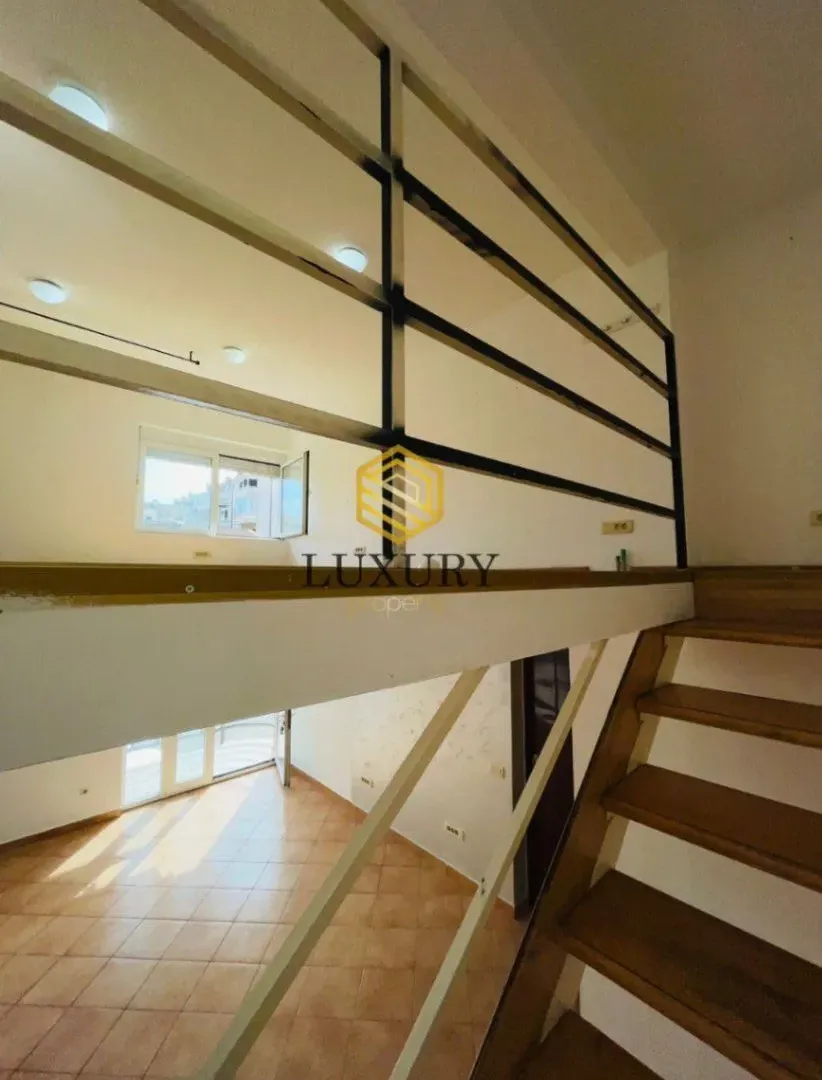 Rent, office space, 45m², Stari Aerodrom, Podgorica