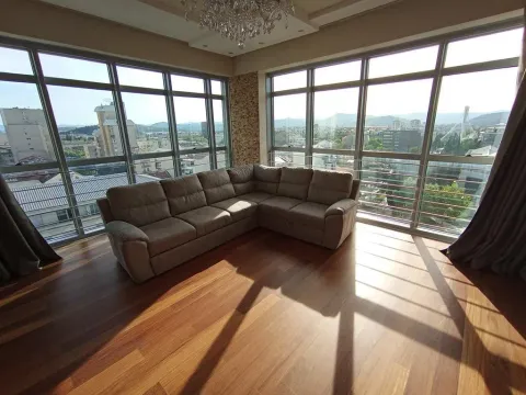 Sale, three bedroom apartment, 270m², Centar, Podgorica - image 8