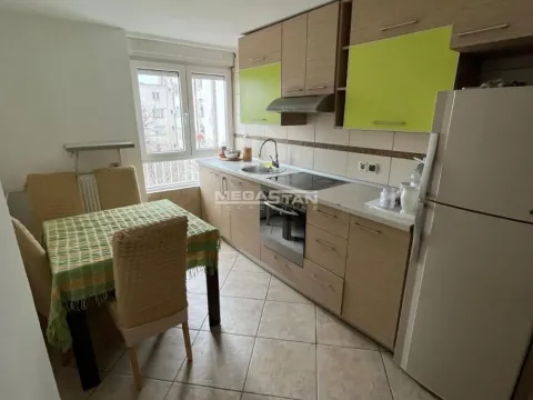 Rent, one bedroom apartment, 34m², Vračar Sve Podlokacije, Beograd - image 4
