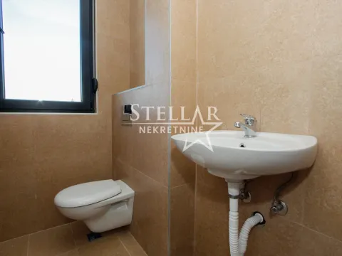 Rent, two bedroom apartment, 64m², Tološi, Podgorica - image 7