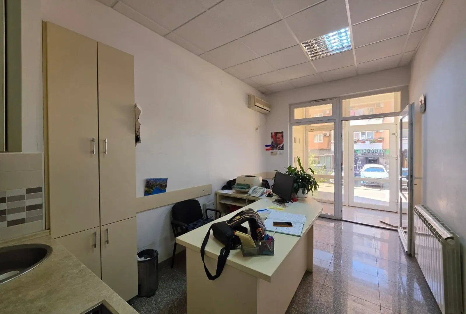 Prodaja, poslovni prostor, 121m², Budva, Crna Gora