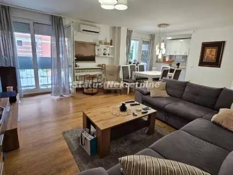 Prodaja, trosoban stan, 76m², Liman 3, Novi Sad Sve Podlokacije - image 2