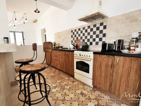 Prodaja, poslovni prostor, 570m², Risan, Kotor - image 5