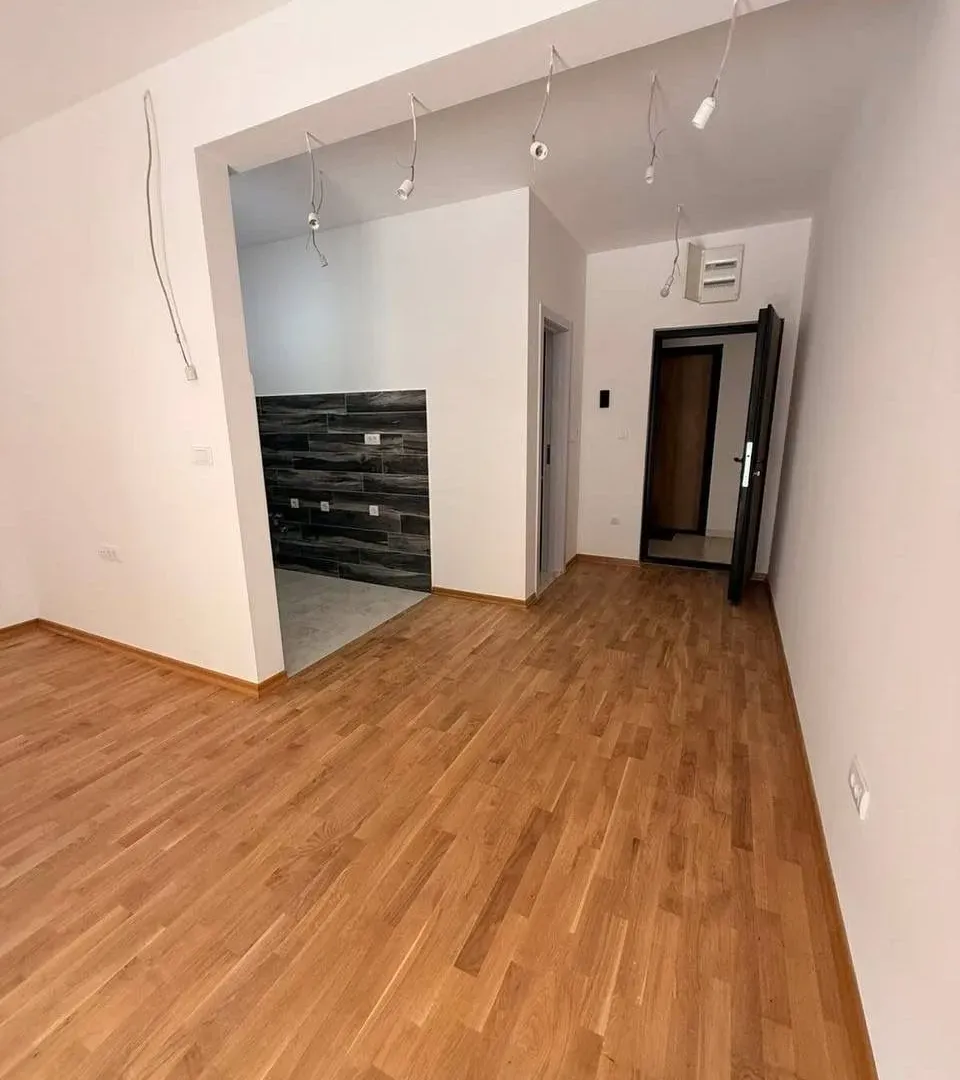 Prodaja, garsonjera, 30m², Lazi, Budva