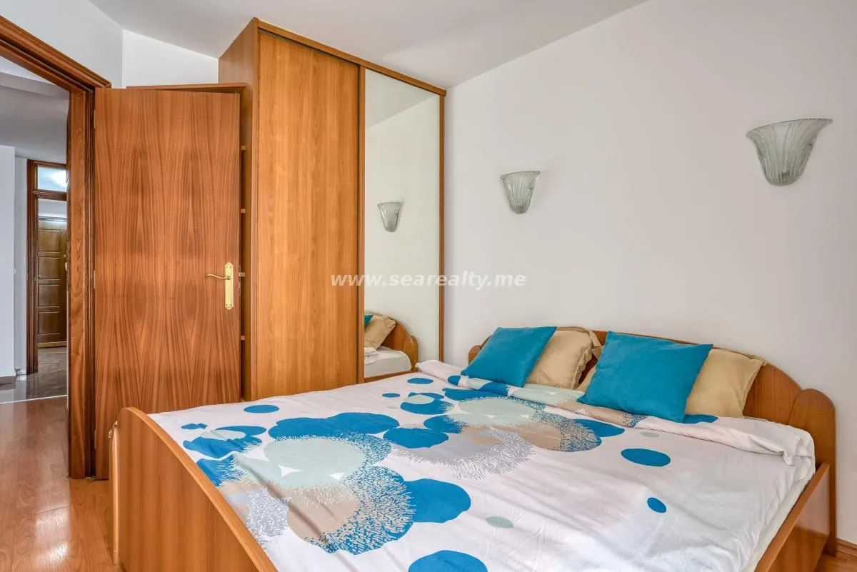 Rent, two bedroom apartment, 45m², Budva, Crna Gora
