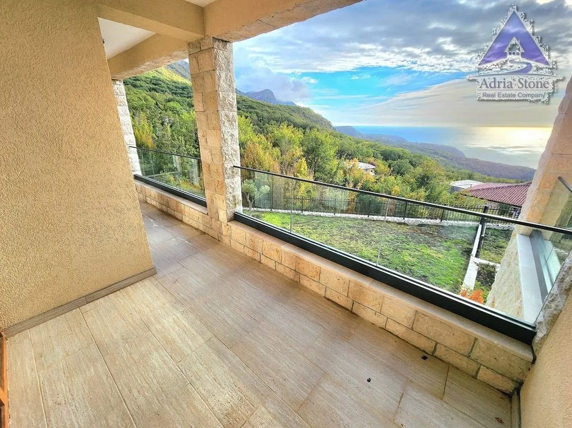 Sale, house, 201m², Kuljače, Budva