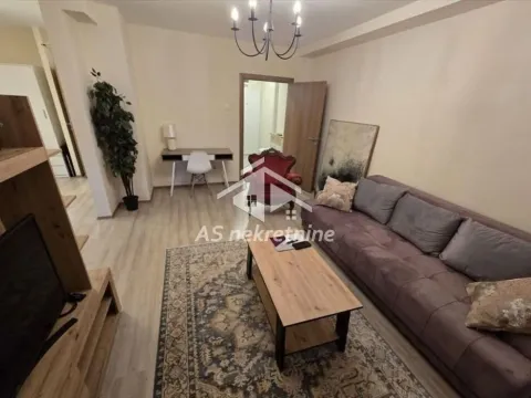 Rent, two bedroom apartment, 70m², Stari Grad, Beograd - image 3