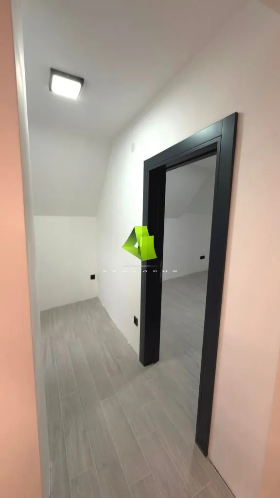 Prodaja, dvosoban stan, 68m², Medijana, Niš