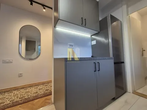 Rent, three bedroom apartment, 95m², Centar, Novi Sad - image 11