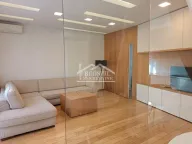 Izdavanje, dvosoban stan, 66m², Slavija, Vračar Sve Podlokacije - image 1