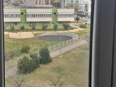 Prodaja, jednosoban stan, 61m², Stari Aerodrom, Podgorica - image 1