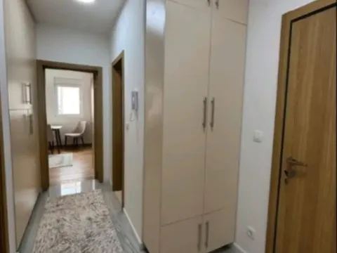 Izdavanje, dvosoban stan, 71m², City Kvart, Podgorica - image 7