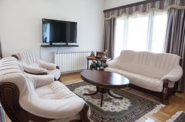 Prodaja, kuća, 145m², Bijelo Polje, Podgorica
