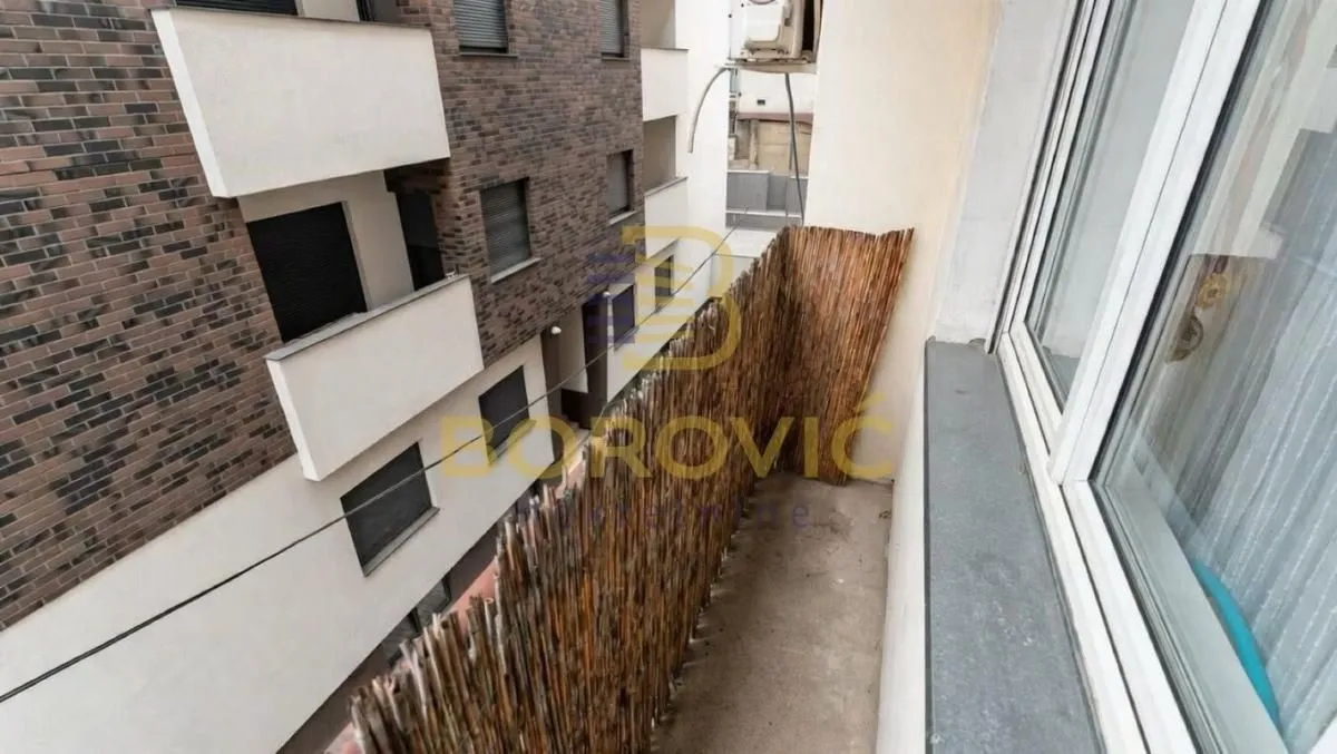 Sale, three bedroom apartment, 69m², Vračar Sve Podlokacije, Beograd