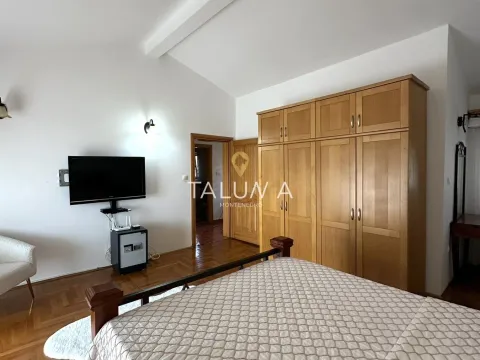 Rent, house, 130m², Zelenika, Podgorica - image 16