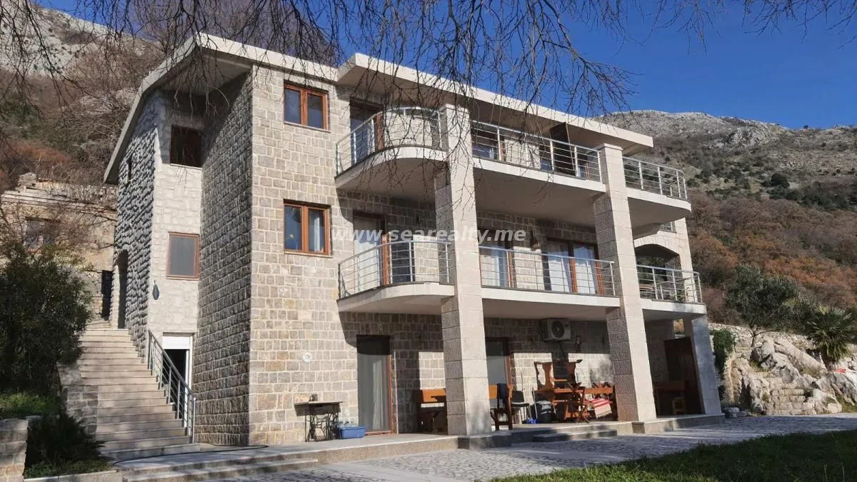 Sale, house, 500m², Buljarica, Budva