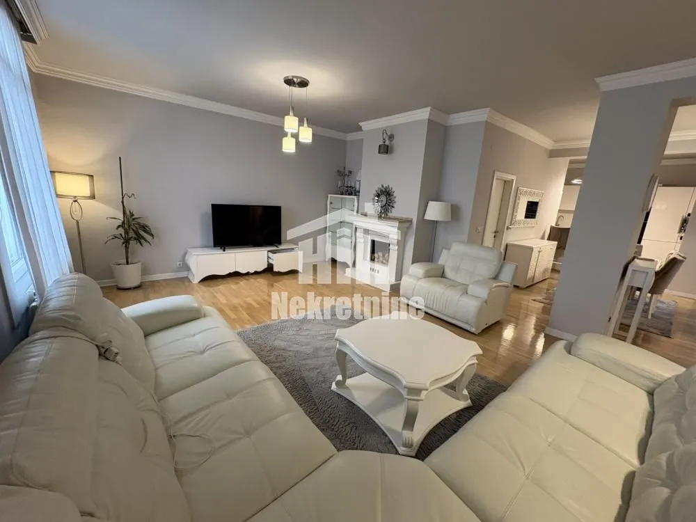 Prodaja, stan, 173m², Stari Grad, Beograd