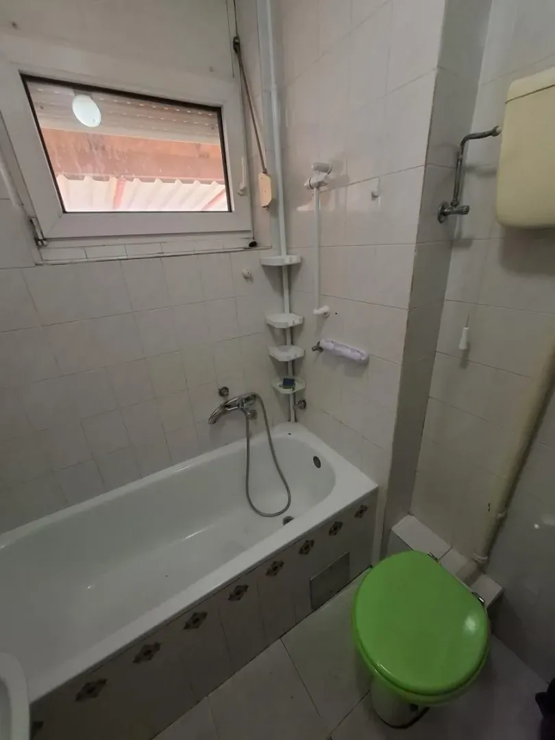 Izdavanje, jednosoban stan, 32m², Novo naselje, Novi Sad