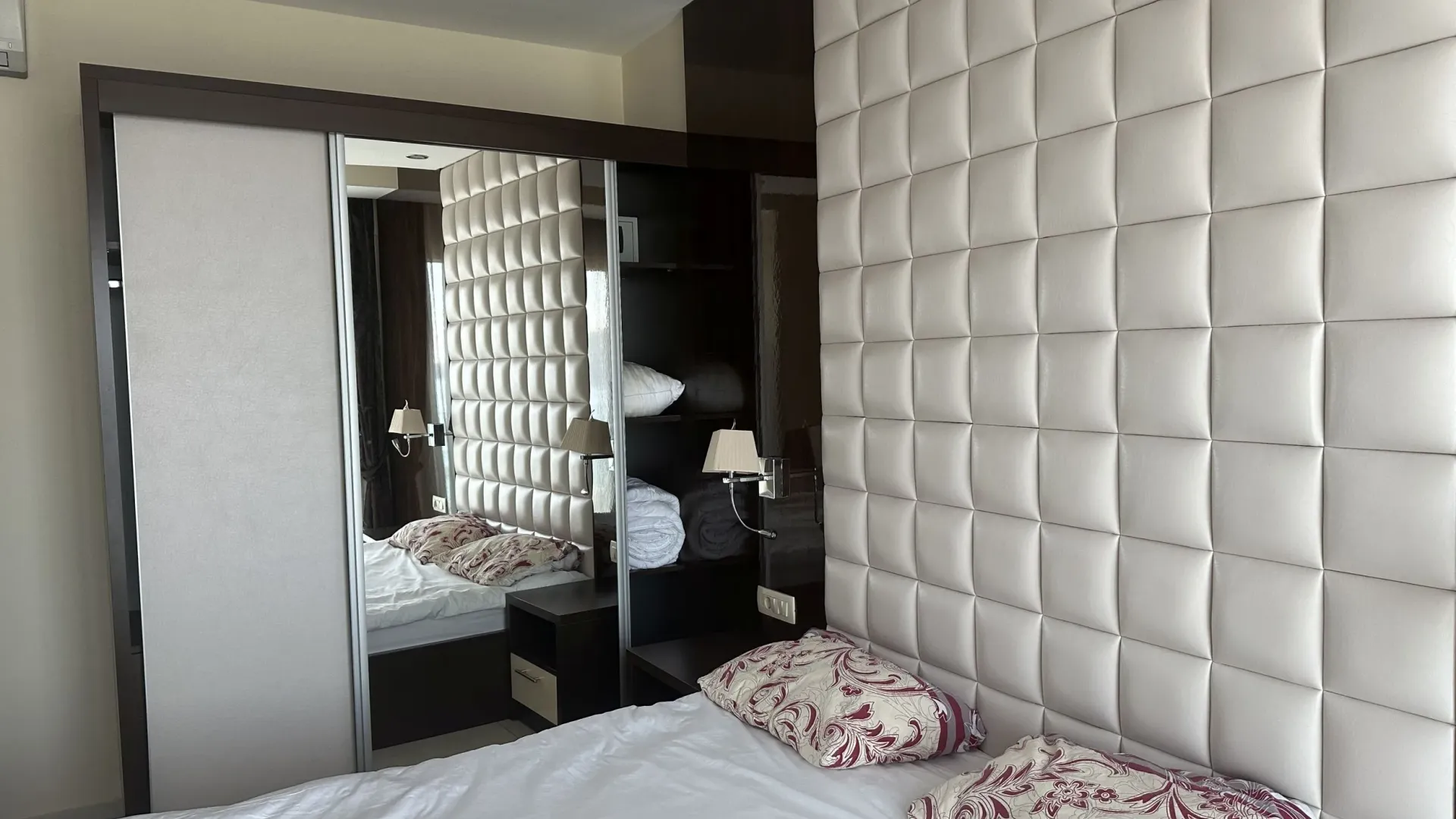 Rent, two bedroom apartment, 58m², Bečići, Budva