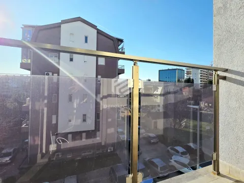 Rent, two bedroom apartment, 77m², Krivi Most, Podgorica - image 15