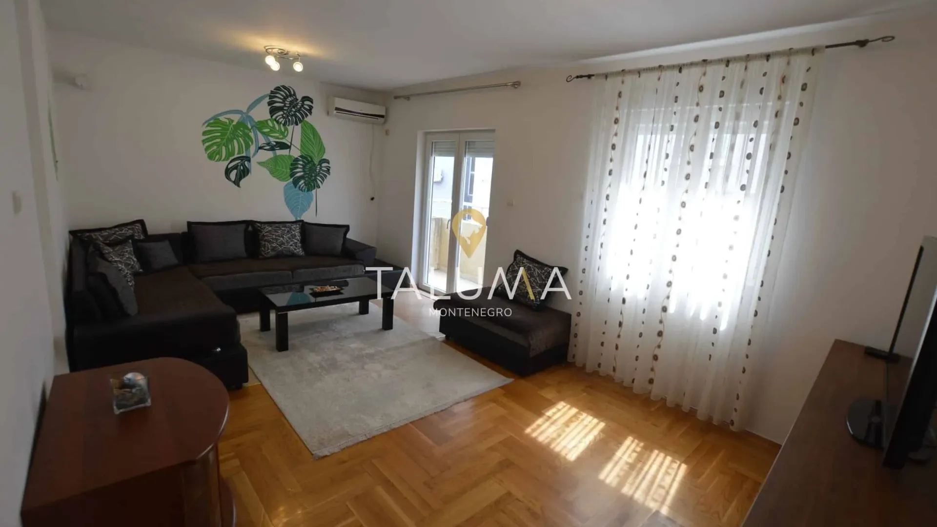 Prodaja, dvosoban stan, 98m², Ljubović, Podgorica